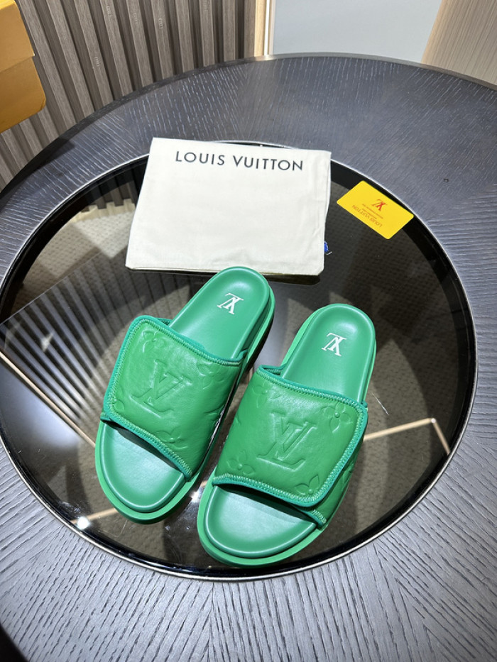L0VT SANDAL