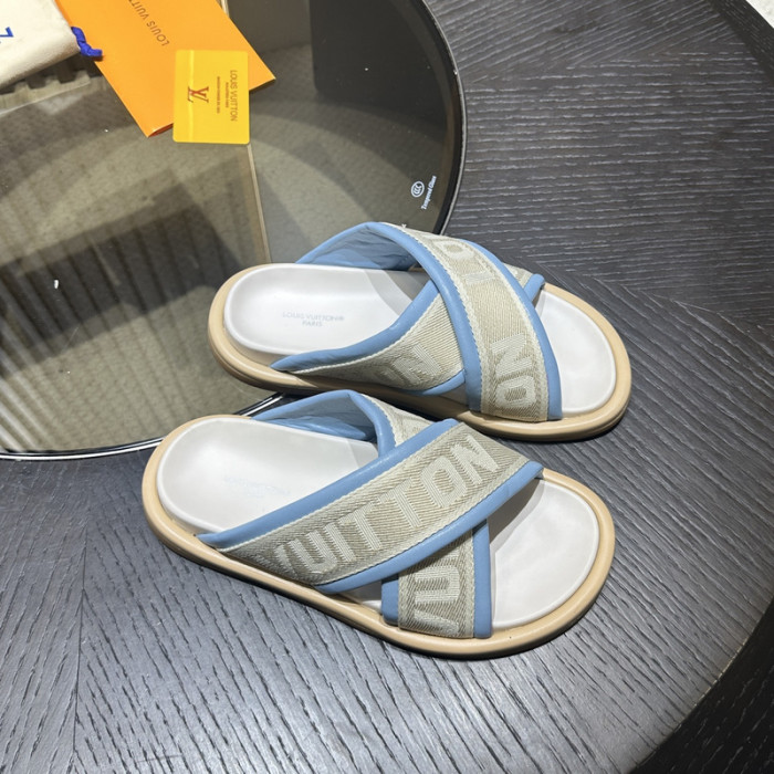 L0VT SANDAL