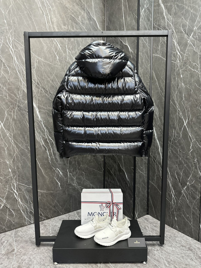 M0*C1ER DOWN JACKET