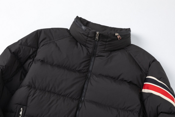 M0*C1ER DOWN JACKET