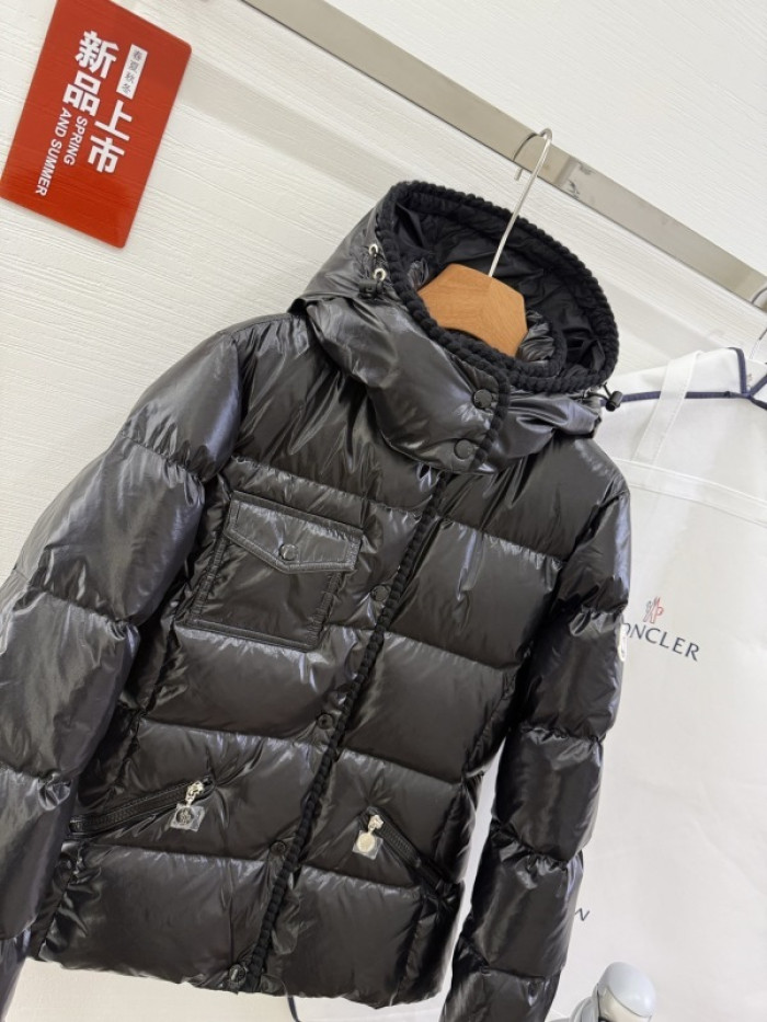 M0*C1ER DOWN JACKET