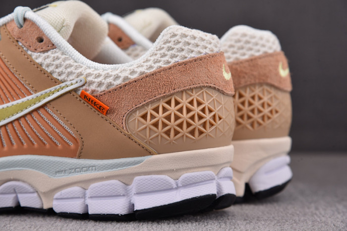 Nike Zoom Vomero 5 Have a Nike Day FN8889-181