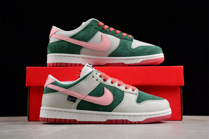 Nike Dunk Low SE All Petals United Fir Green (Women