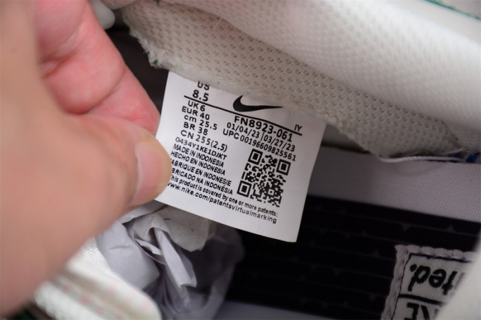 Nike Dunk Low SE All Petals United Fir Green (Women