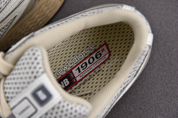 NEW BALAN& SNEKAER