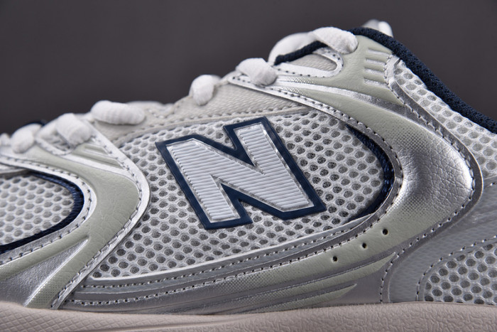 NEW BALAN& SNEKAER