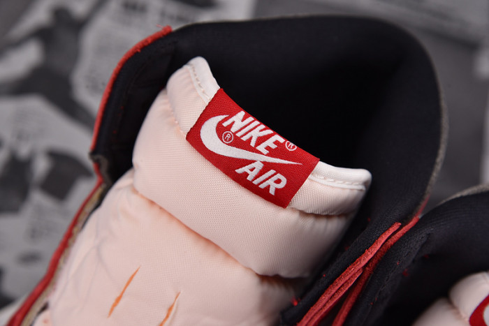 Air Jordan 1 Retro High OG Chicago Lost and Found DZ5485-612