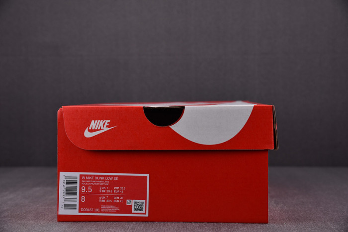 Nike Dunk Low SE 85 Neptune Green DO9457-101