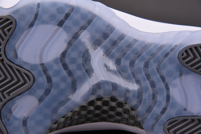 AIR Jordan 11 Retro Cool Grey (2021)  CT8012-005